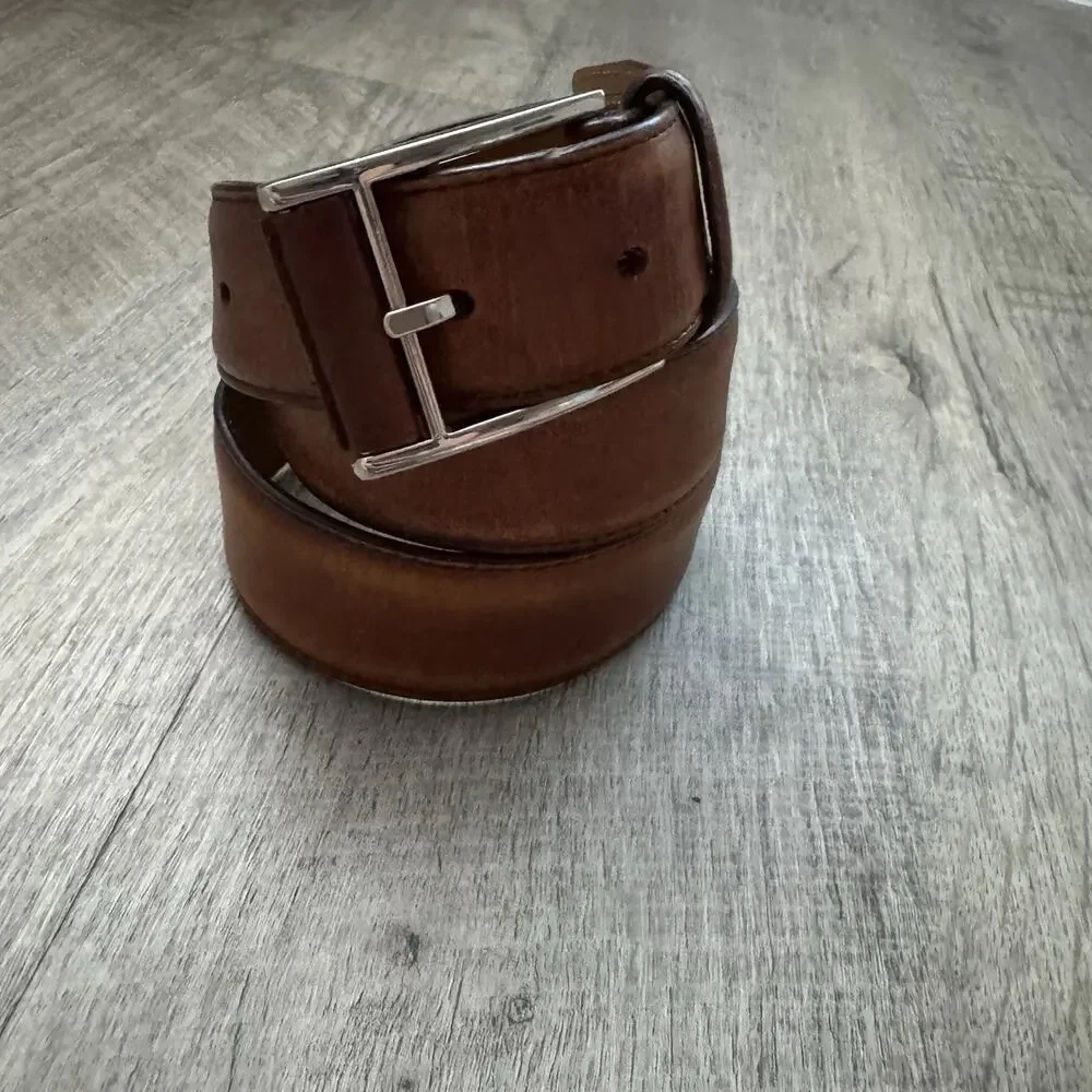 Magnanni Velaz Mens Calfskin Leather Belt Size 34 Tabaco Square Bar Style 1510